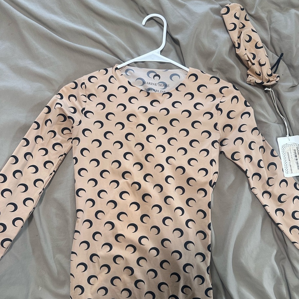 Beige Long Sleeve Top with Black Crescent Pattern